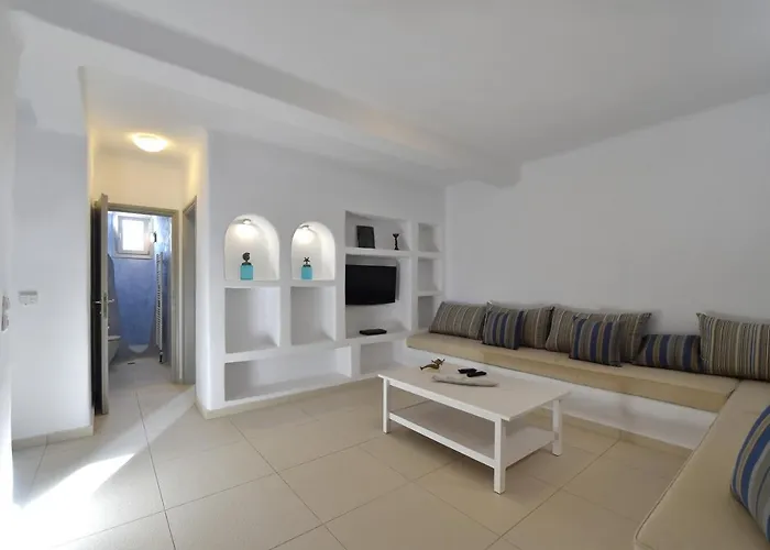 Villa Acqua - Gorgeous Pool Villa, Stunning Sea Views, Helipad!