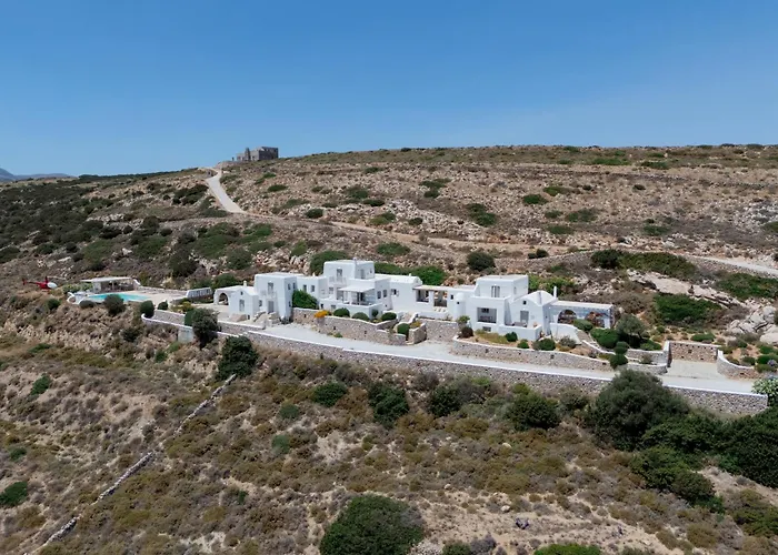 Acqua - Gorgeous Pool Villa, Stunning Sea Views, Helipad! Villa Páros