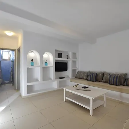 Villa Acqua - Gorgeous Pool Villa, Stunning Sea Views, Helipad!