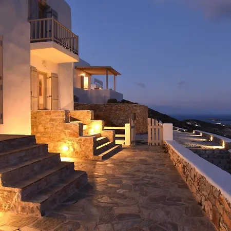 Acqua - Gorgeous Pool Villa, Stunning Sea Views, Helipad!