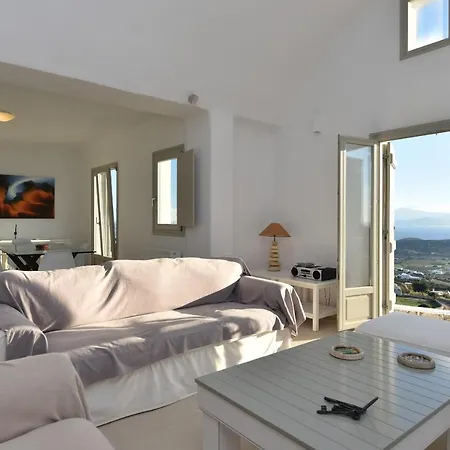 Acqua - Gorgeous Pool Villa, Stunning Sea Views, Helipad!