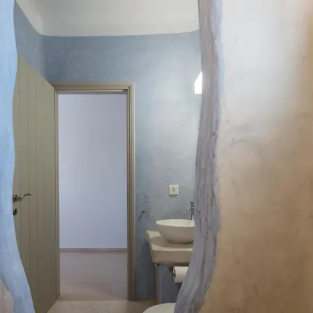 Villa Acqua - Gorgeous Pool Villa, Stunning Sea Views, Helipad! *