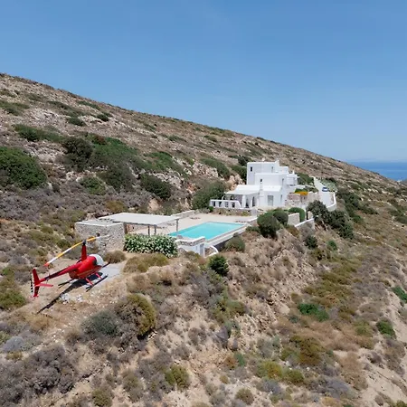 Villa Acqua - Gorgeous Pool Villa, Stunning Sea Views, Helipad! Parasporos