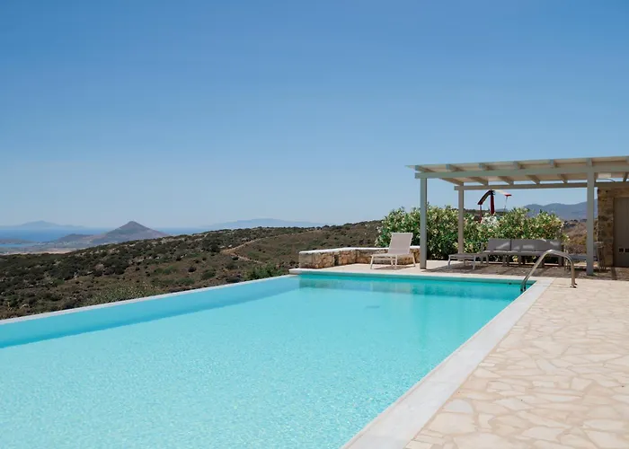 Acqua - Gorgeous Pool Villa, Stunning Sea Views, Helipad! Páros